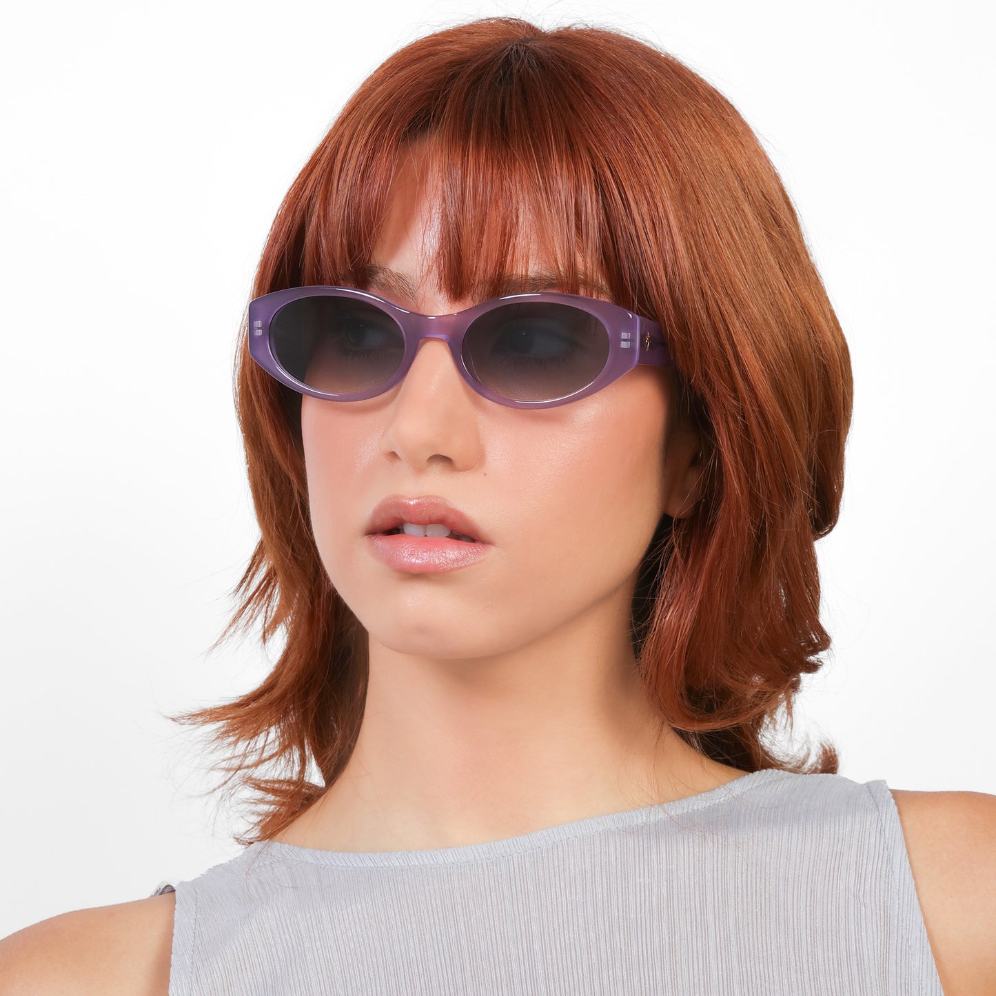 Model wearing Exumas Sunglasses in Lavender with Grey Gradient lenses