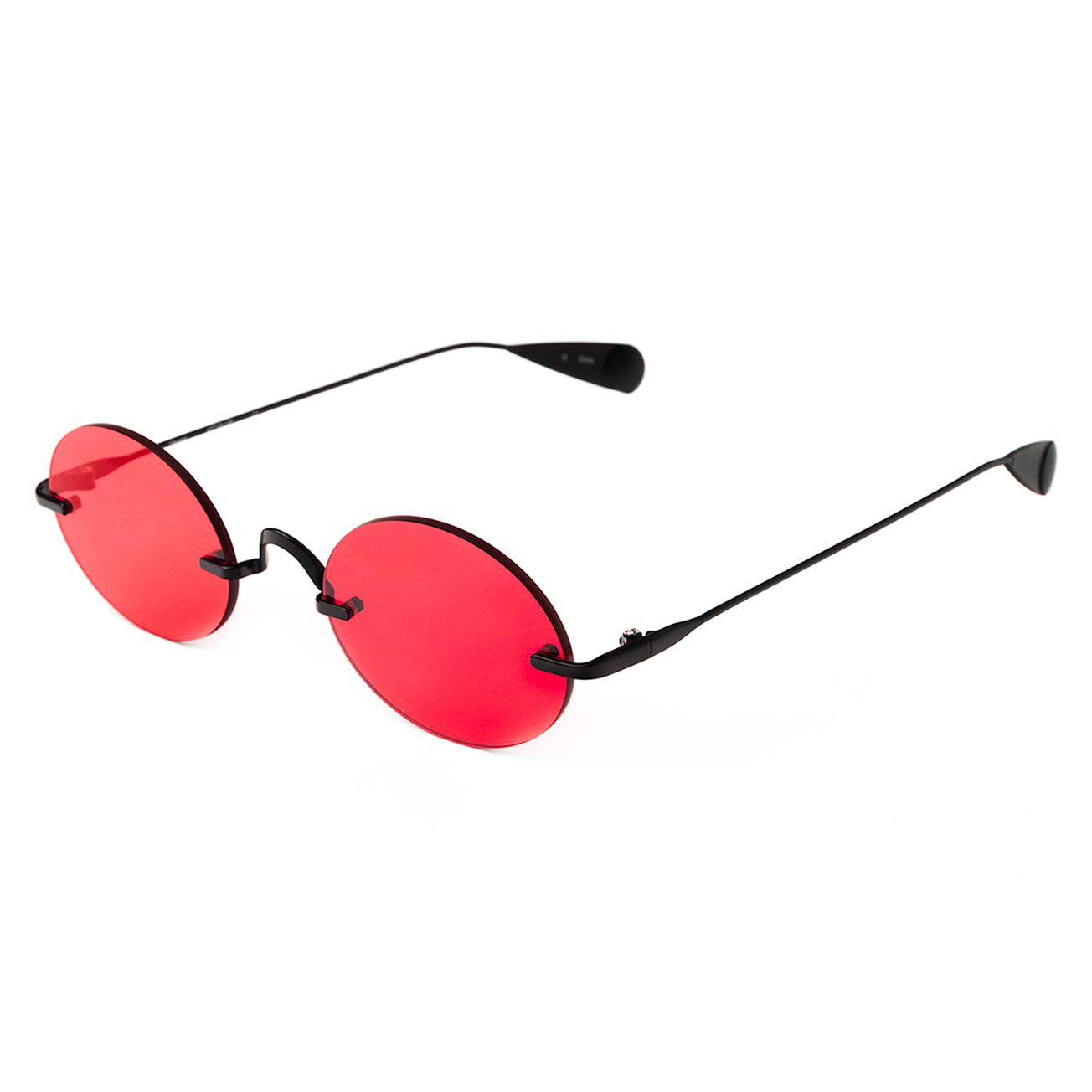 Havana Sunglasses in Matte Black with Red See Through lenses at an isometric angle