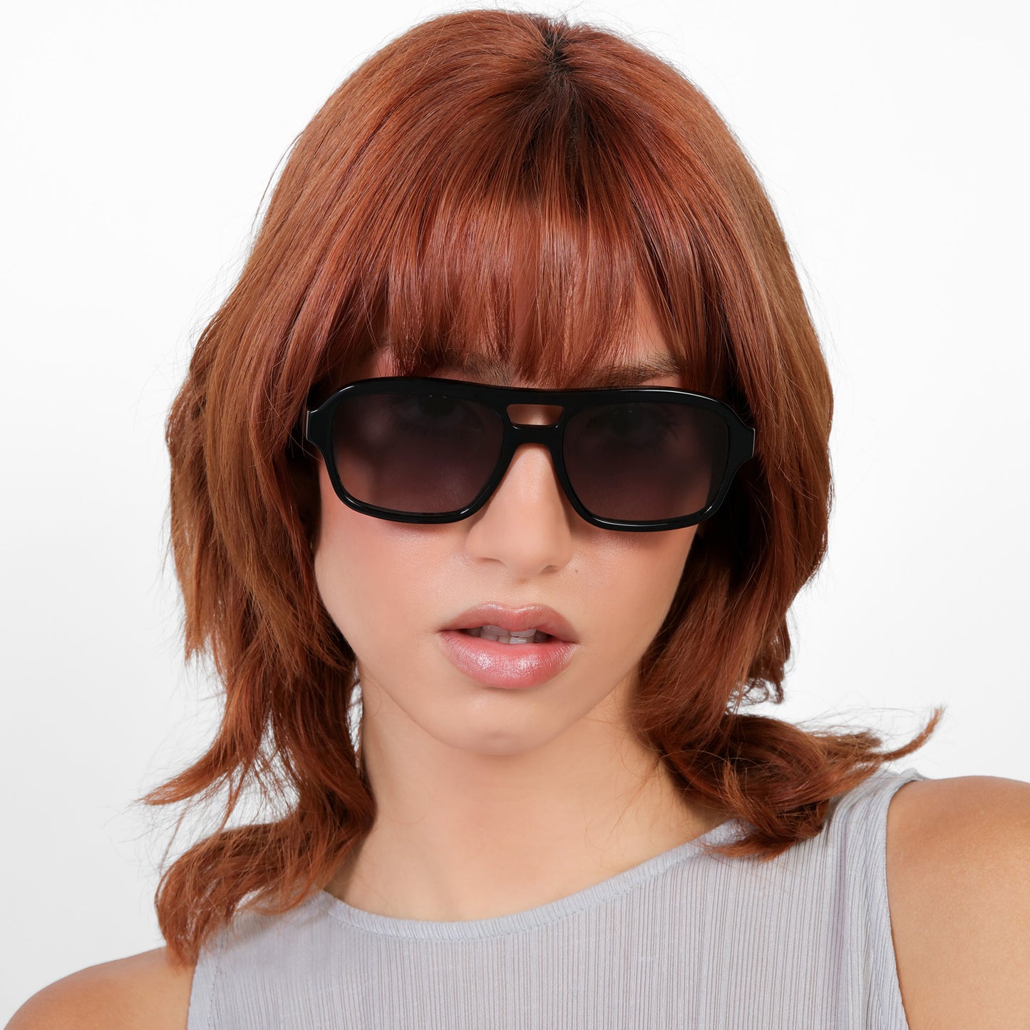 Model wearing Morningside Sunglasses in Black with Grey Gradient